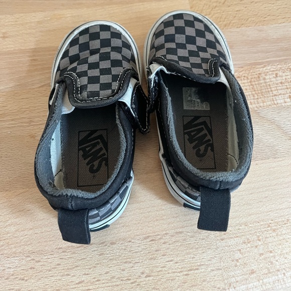 Vans gray checkered slide on shoes toddler size 6 - Picture 2 of 5